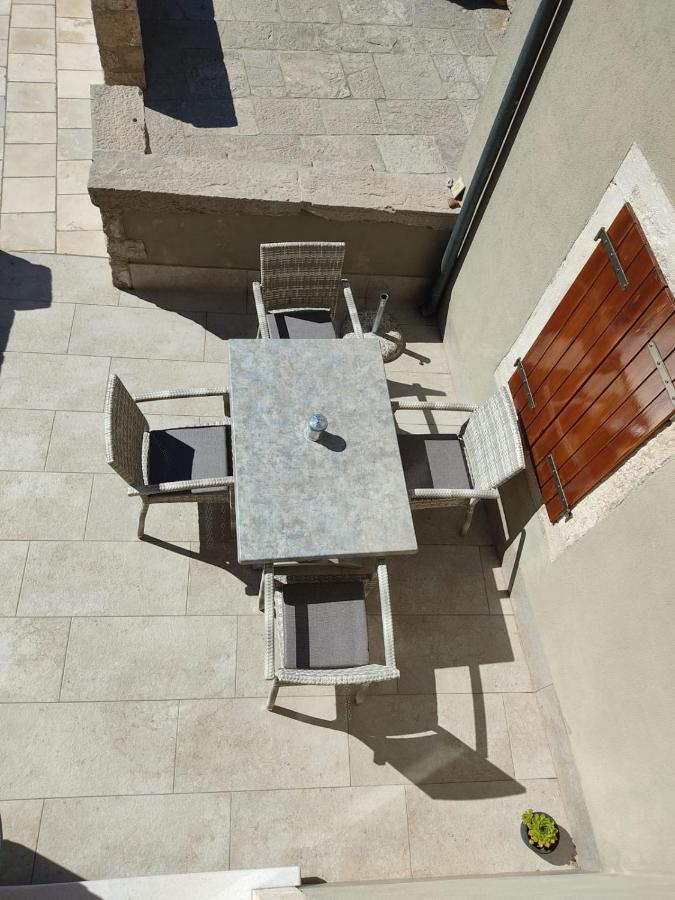 House Tuna Ustrine Dış mekan fotoğraf